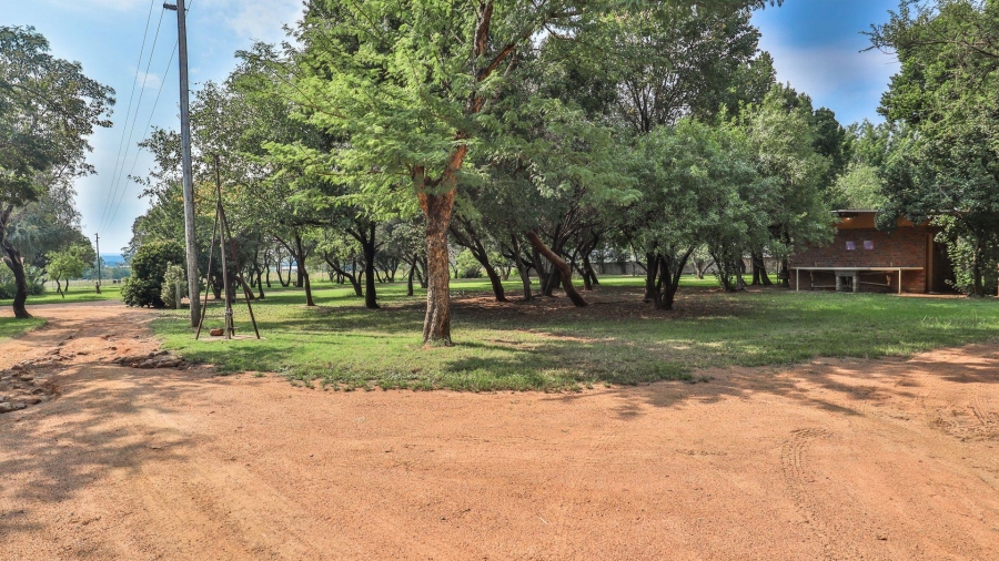 25 Bedroom Property for Sale in Brits Rural North West